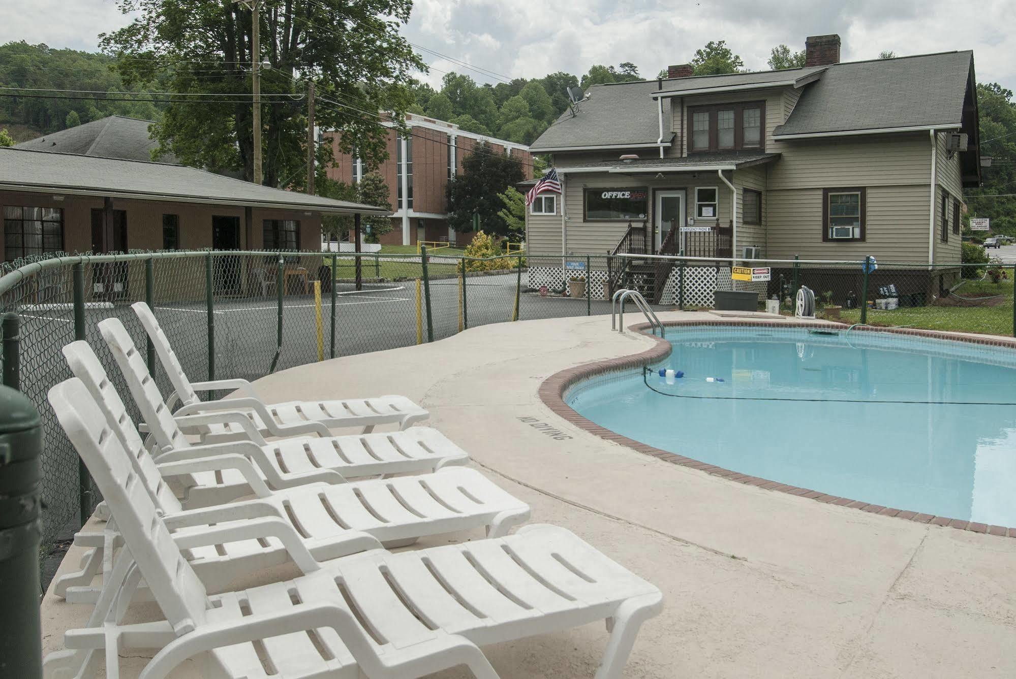Relax Inn - Bryson City Exterior foto